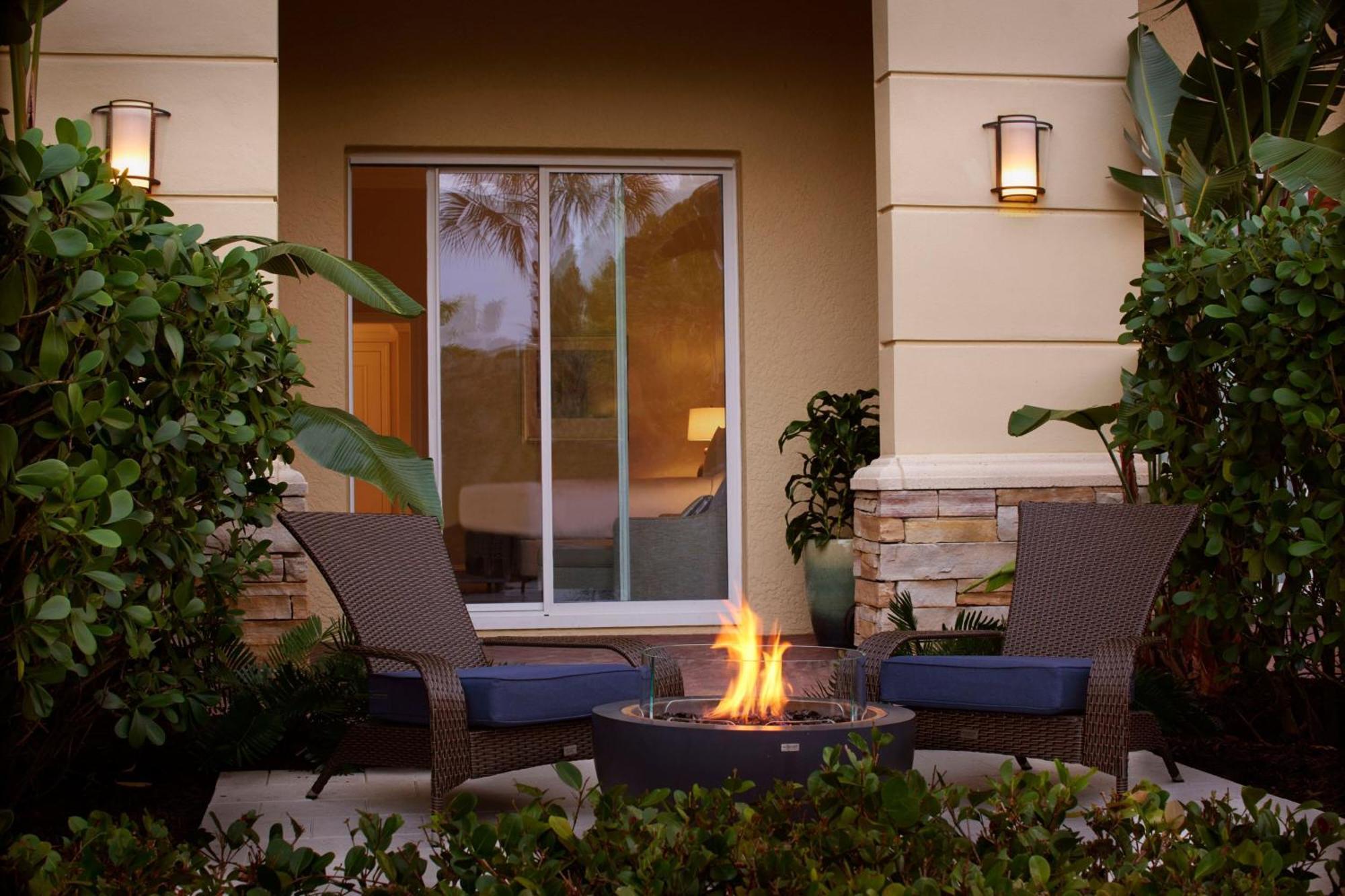 The Ritz-Carlton Naples, Tiburon Hotel Екстериор снимка